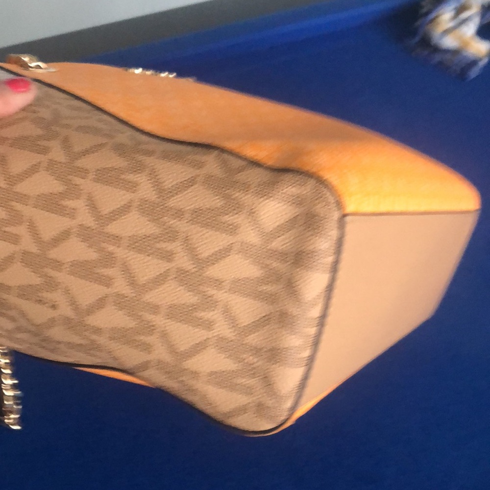 Michael Kors Orange and Brown Women's Bag (Excellent care!) - Picture 9 of 13